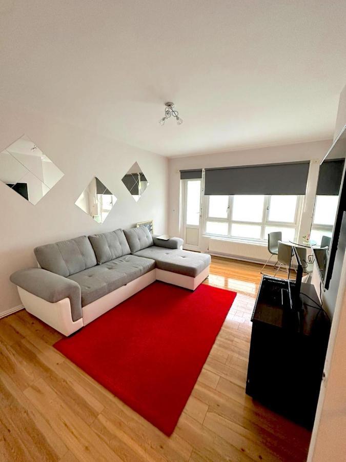 Апартаменти 303 Alexandra Avenue Ha2 9Dx Pinner Екстер'єр фото